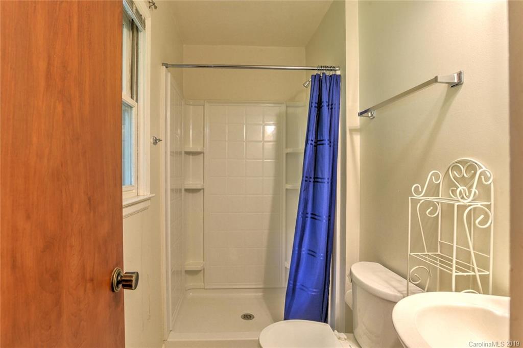 9 Wildwood Lane Weaverville NC 28787