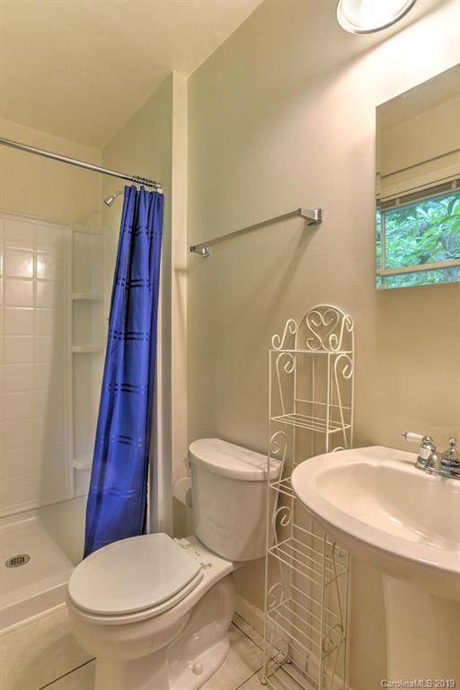 9 Wildwood Lane Weaverville NC 28787
