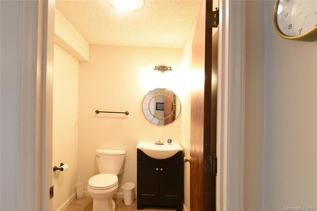 9 Wildwood Lane Weaverville NC 28787