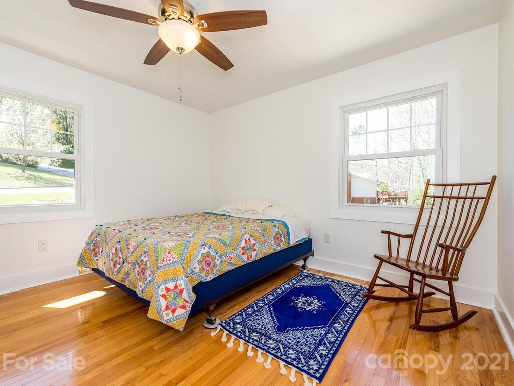 19 Auburndale Drive Asheville NC 28806