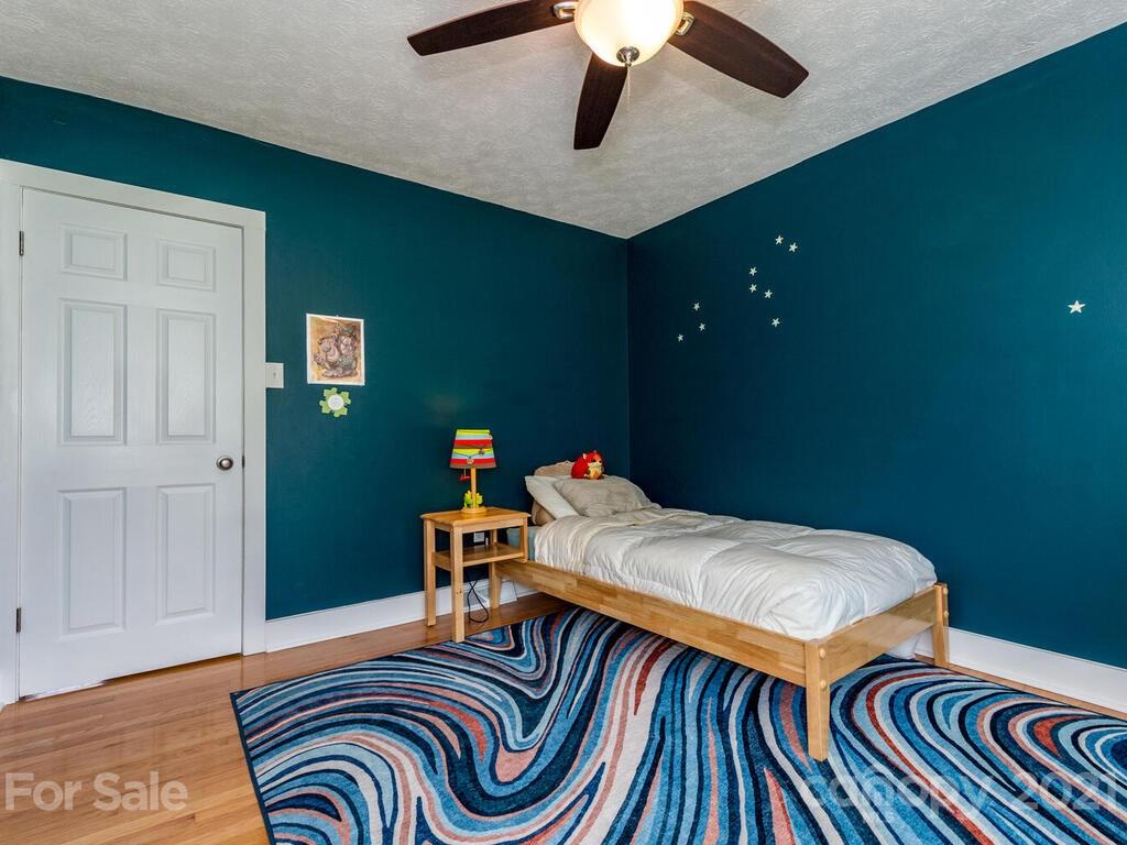 19 Auburndale Drive Asheville NC 28806