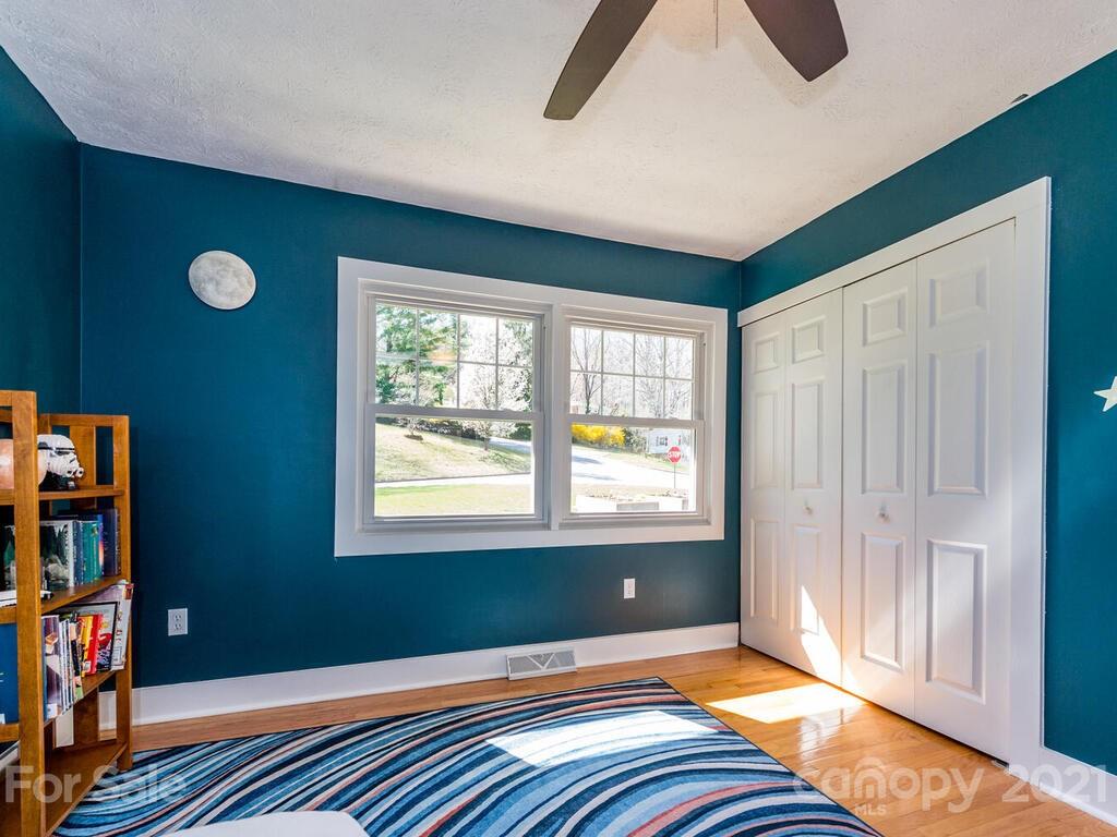19 Auburndale Drive Asheville NC 28806