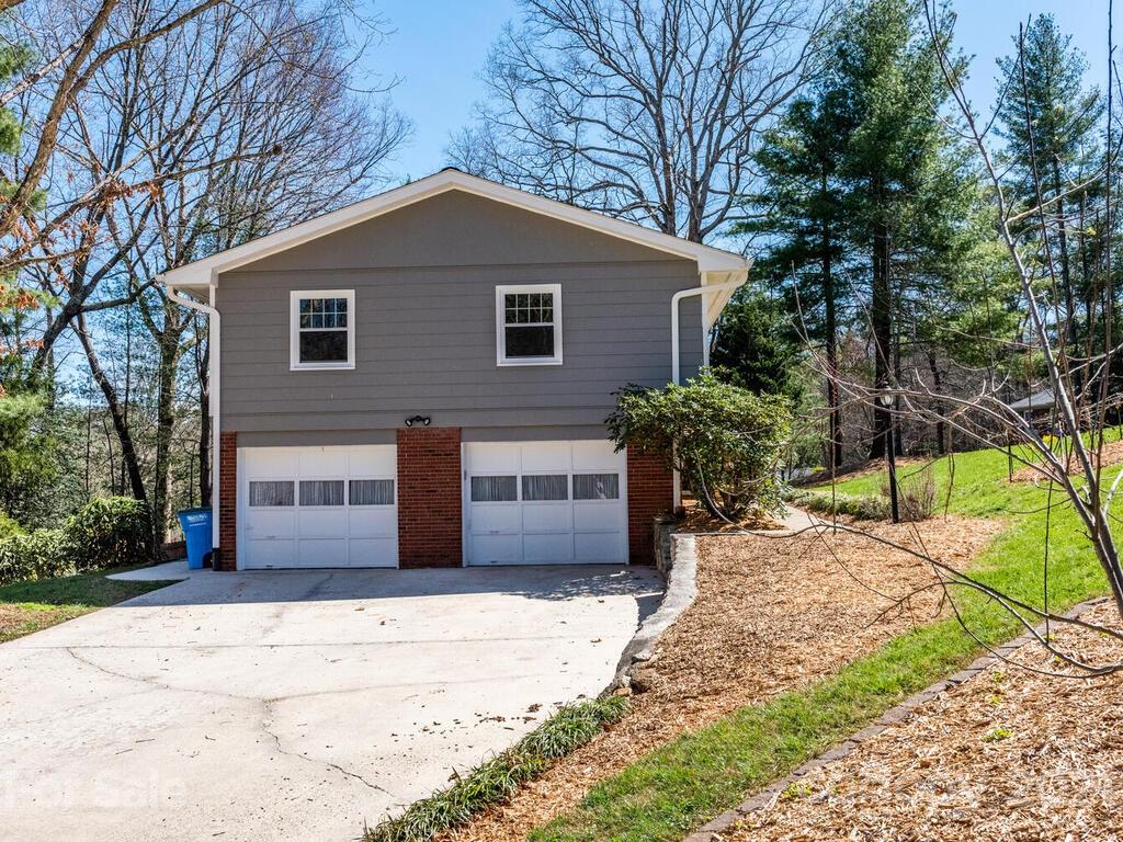 19 Auburndale Drive Asheville NC 28806