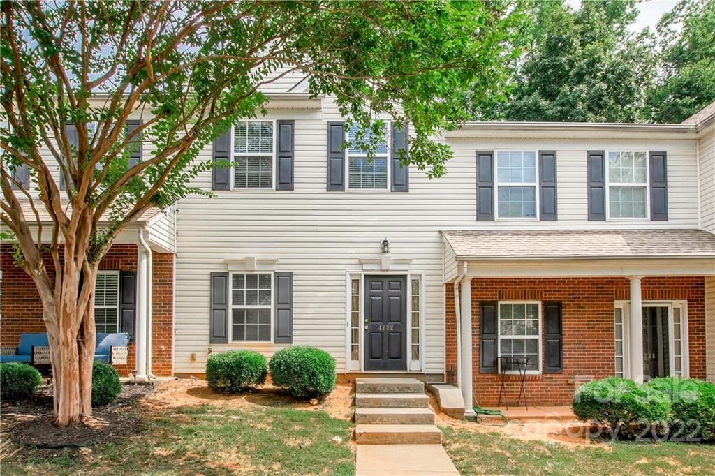 4232 Glenlea Commons Drive Charlotte NC 28216