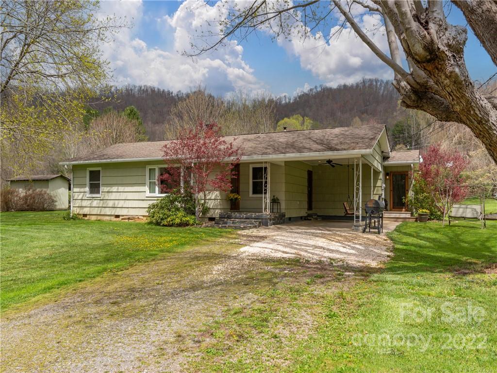 164 Spirea Drive Waynesville NC 28785