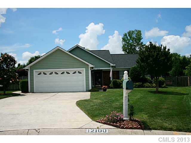 12100 Landing Green Drive Charlotte NC 28277