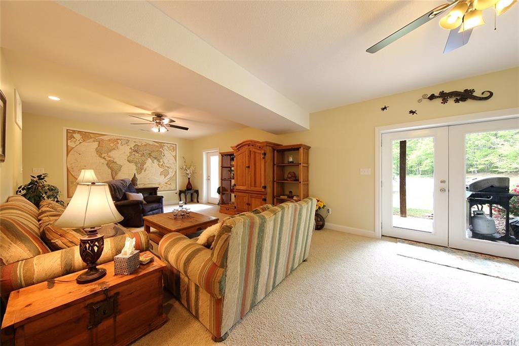 41 Azalea Drive Weaverville NC 28787