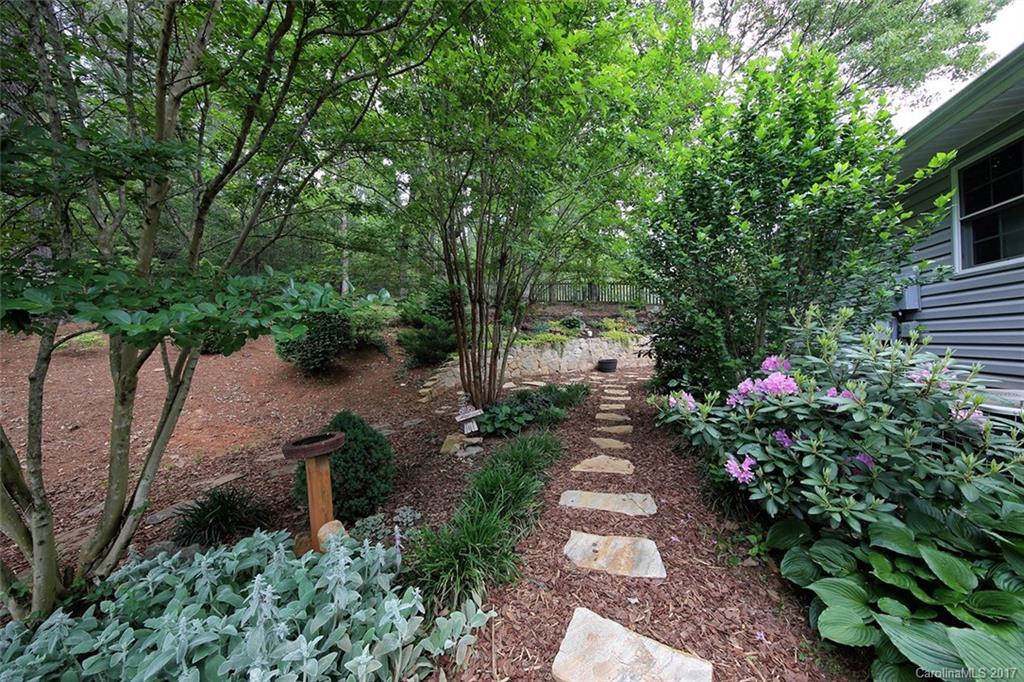 41 Azalea Drive Weaverville NC 28787