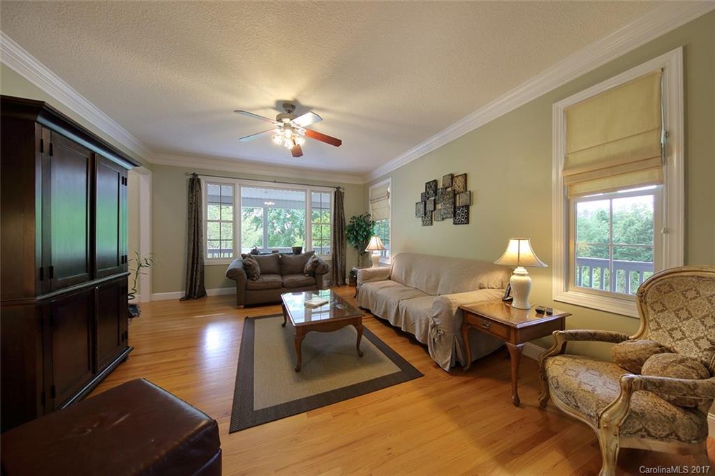 41 Azalea Drive Weaverville NC 28787