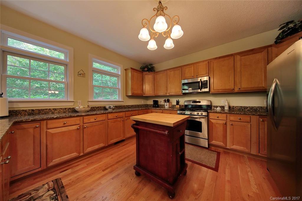 41 Azalea Drive Weaverville NC 28787