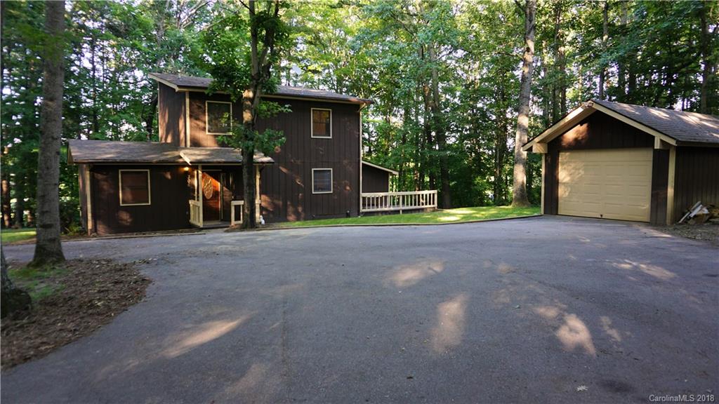 306 Oak Hill Road Candler NC 28715