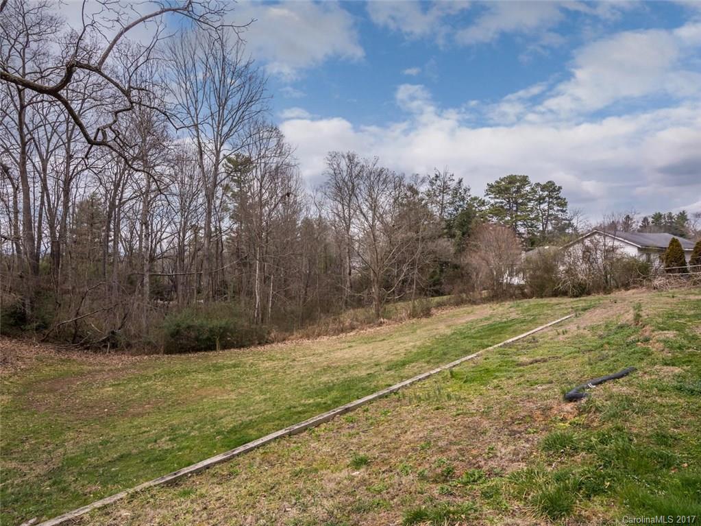 96 West Street Weaverville NC 28787