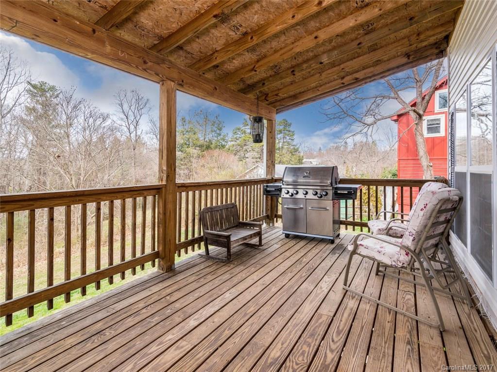 96 West Street Weaverville NC 28787