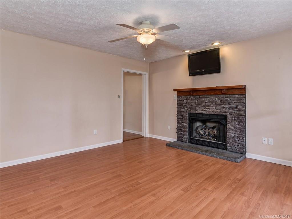 96 West Street Weaverville NC 28787