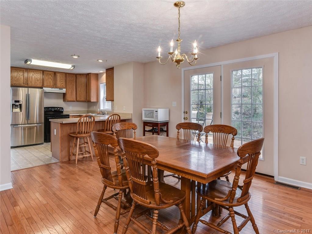 96 West Street Weaverville NC 28787