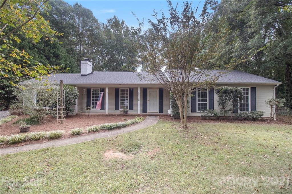 7935 Saddleview Court Charlotte NC 28215