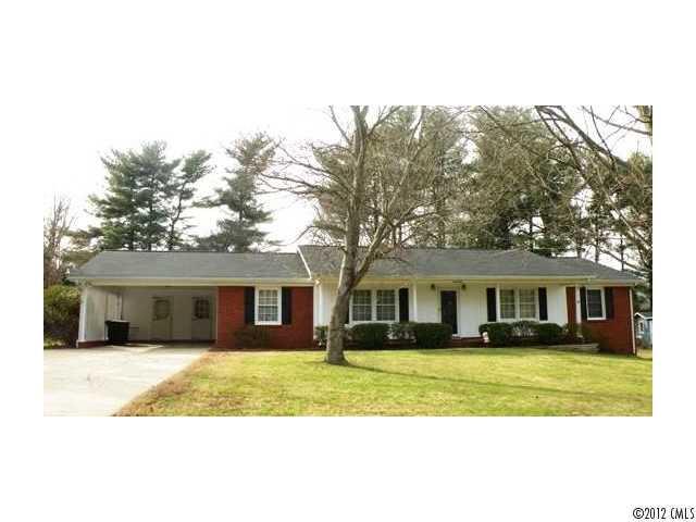 1005 Hunter Street Statesville NC 28677