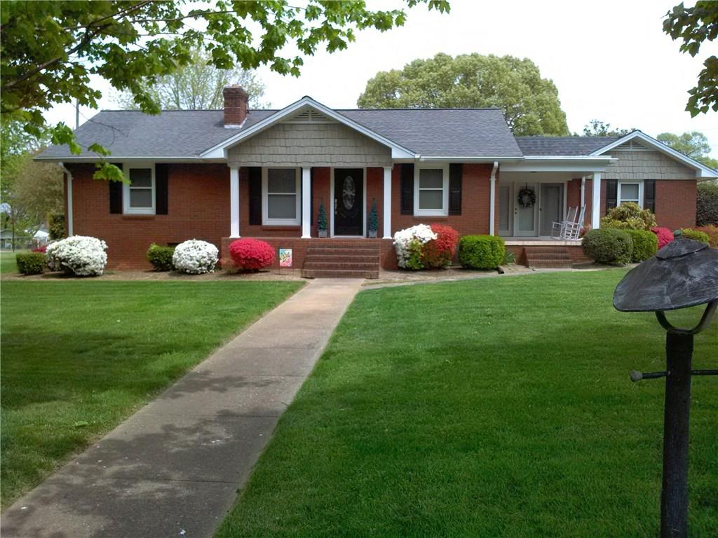 114 34th Street Nw Hickory NC 28601