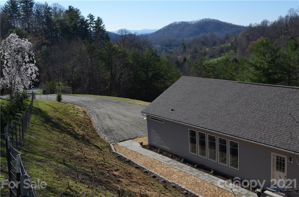 1083 S Ammons Branch Road Marshall NC 28753