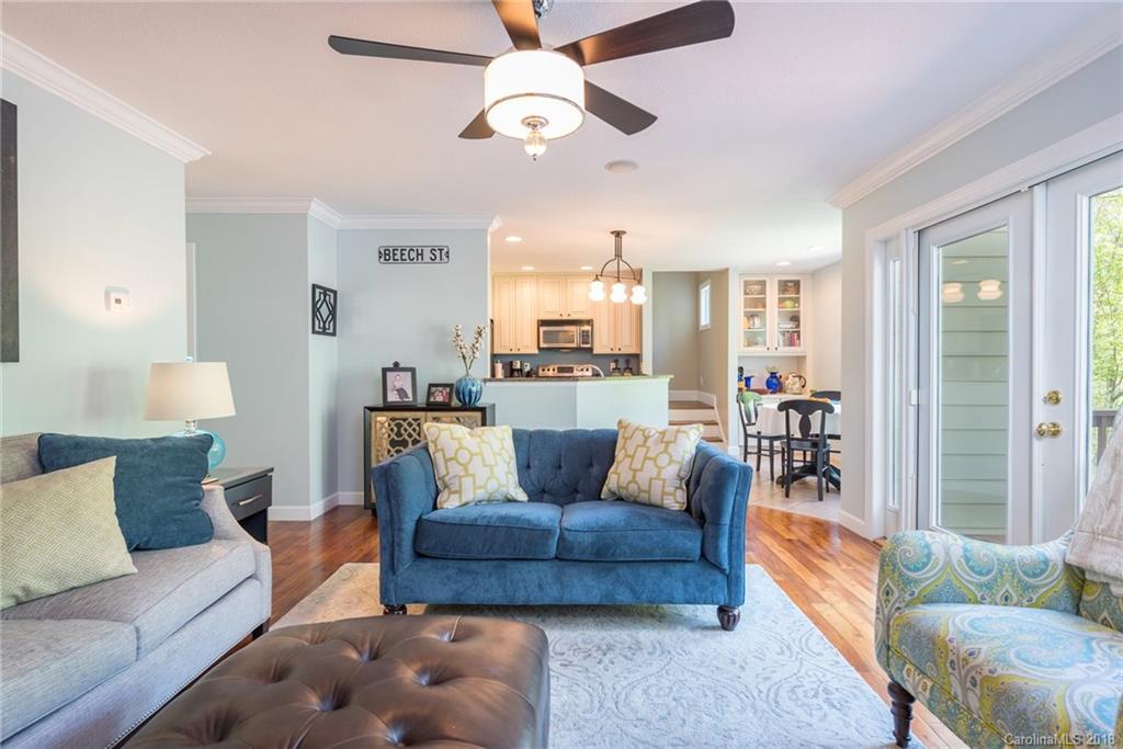 153 Hillside Drive Swannanoa NC 28778