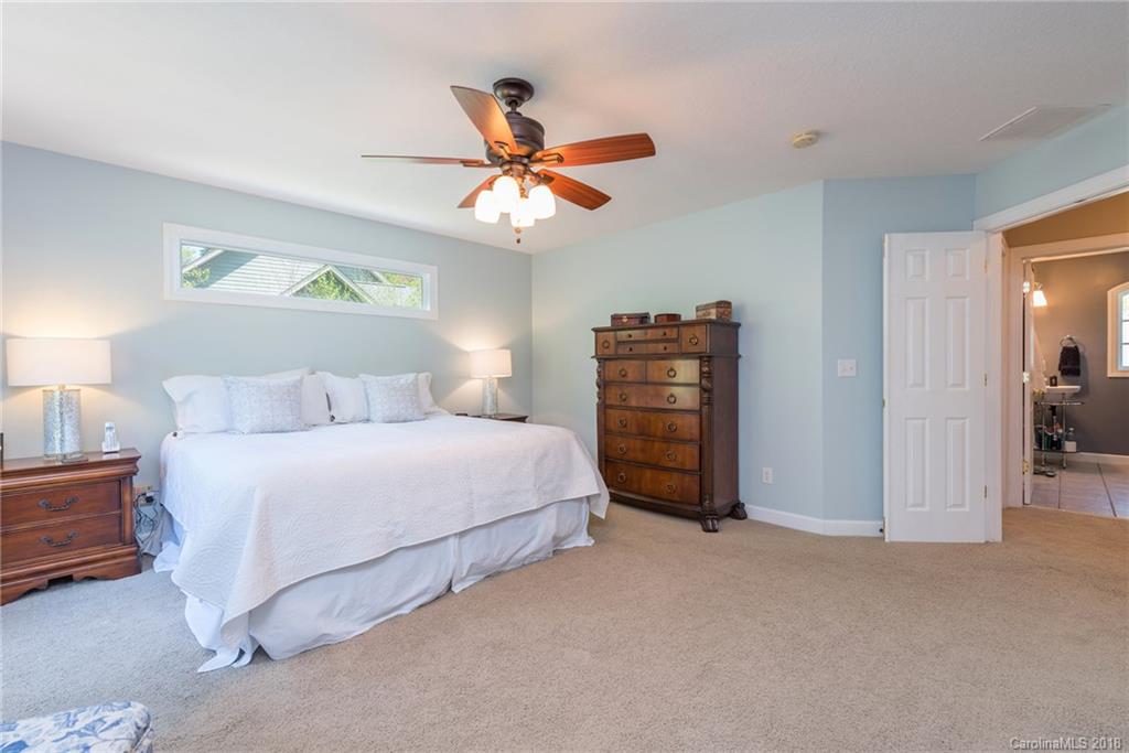 153 Hillside Drive Swannanoa NC 28778