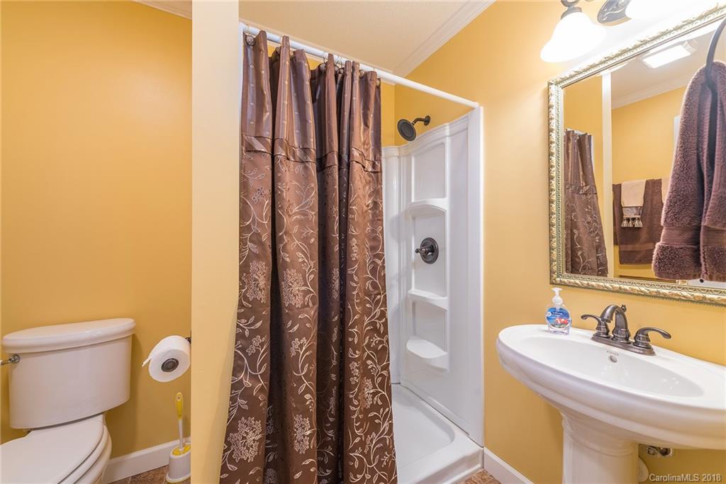 153 Hillside Drive Swannanoa NC 28778