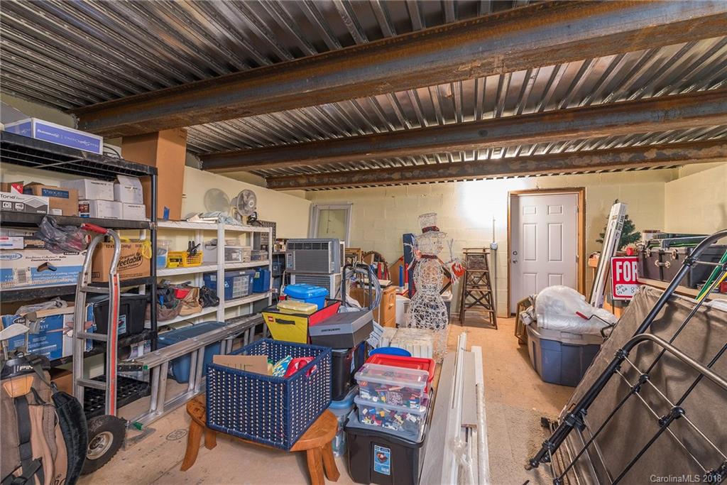 153 Hillside Drive Swannanoa NC 28778