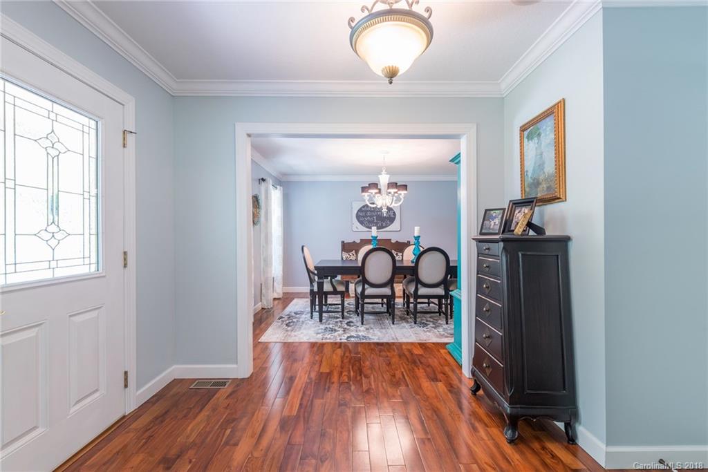 153 Hillside Drive Swannanoa NC 28778