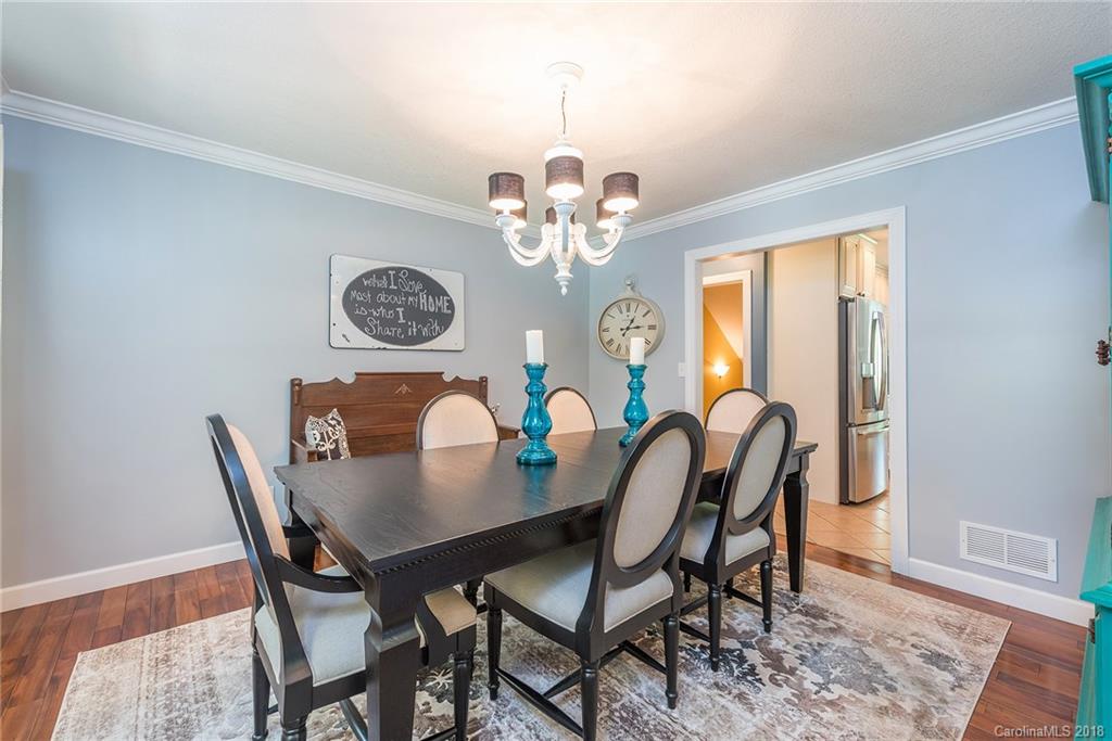 153 Hillside Drive Swannanoa NC 28778
