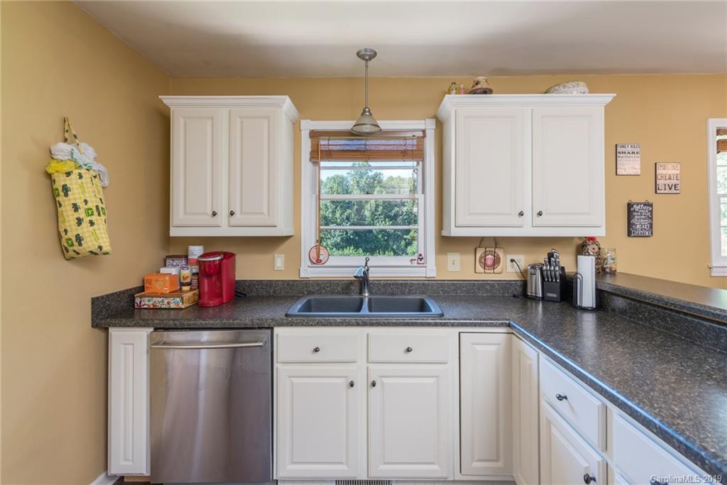 273 Hawkins Drive W Marion NC 28752