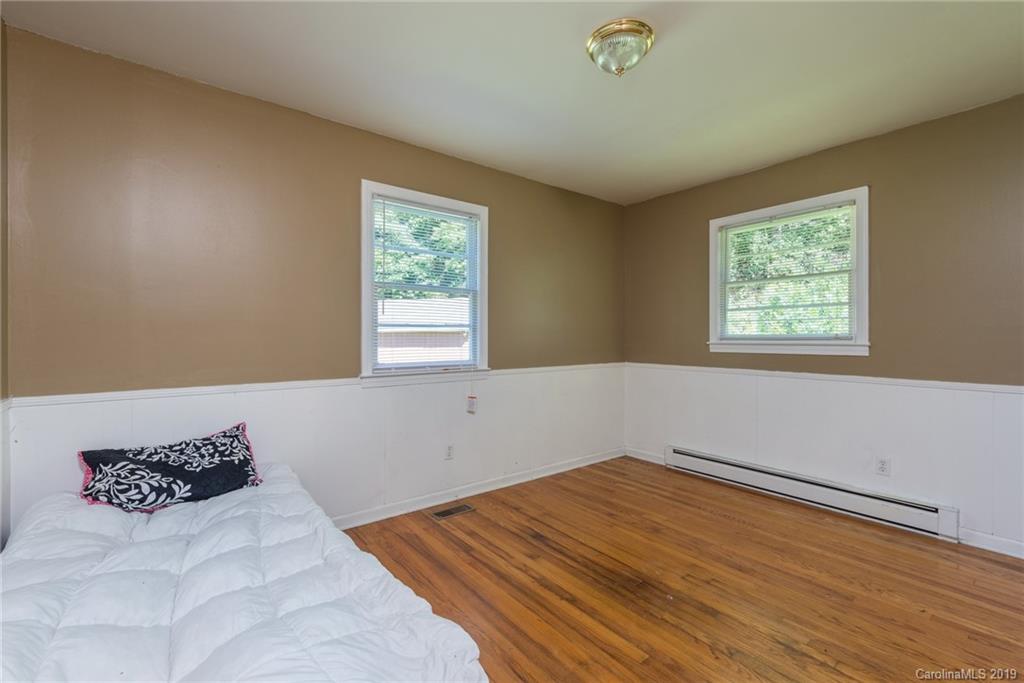273 Hawkins Drive W Marion NC 28752