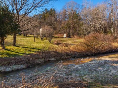 811 Old Fort Road Fairview NC 28730