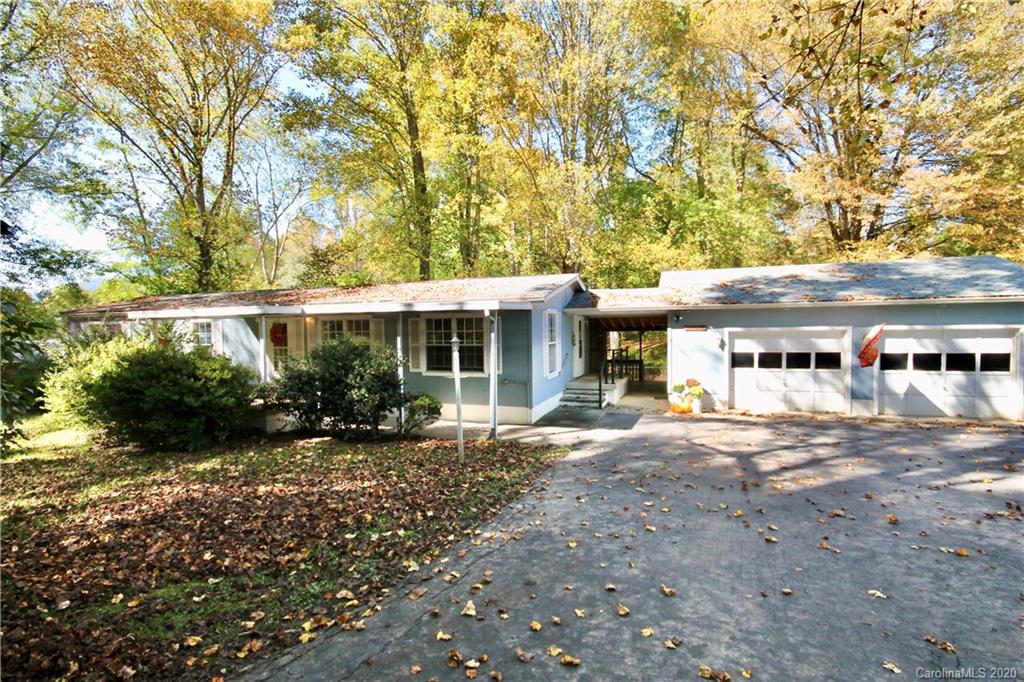 2 Lost Forest Drive Candler NC 28715