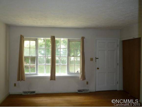 951 Tunnel Road Asheville NC 28805