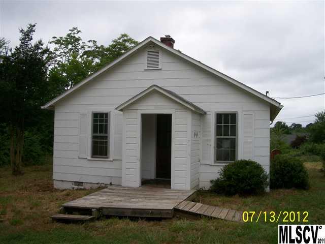 2933 26th Street NE Hickory NC 28601