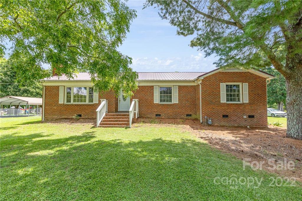 2333 Community Park Drive Matthews NC 28104