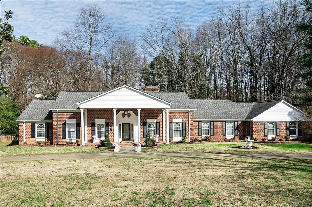439 Courtney Lane Matthews NC 28105