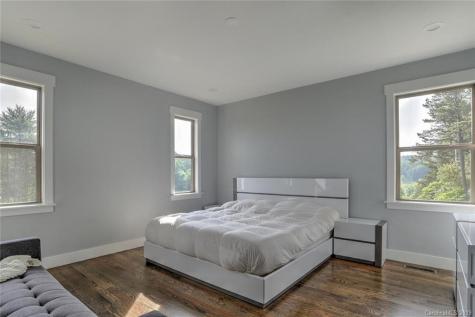 64 Climbing Aster Way Asheville NC 28806