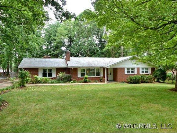 26 Bevlyn Drive Asheville NC 28803