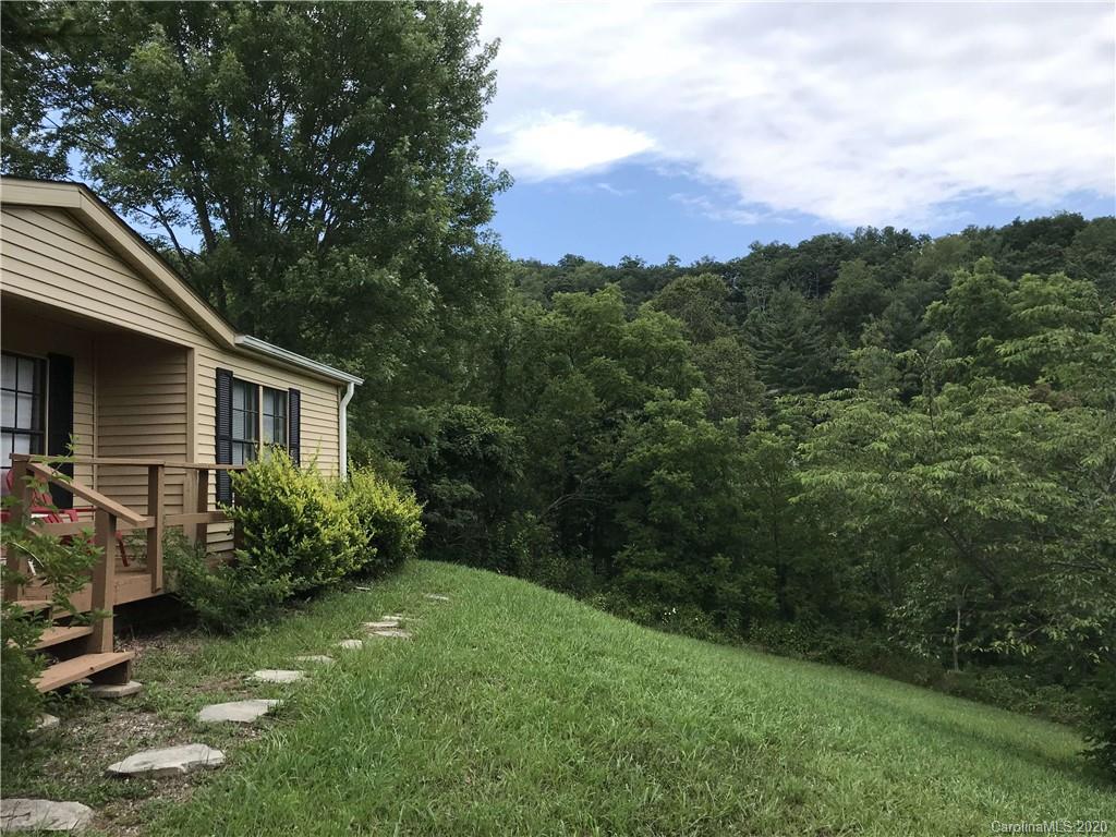 7 Pink Fox Ridge Weaverville NC 28787