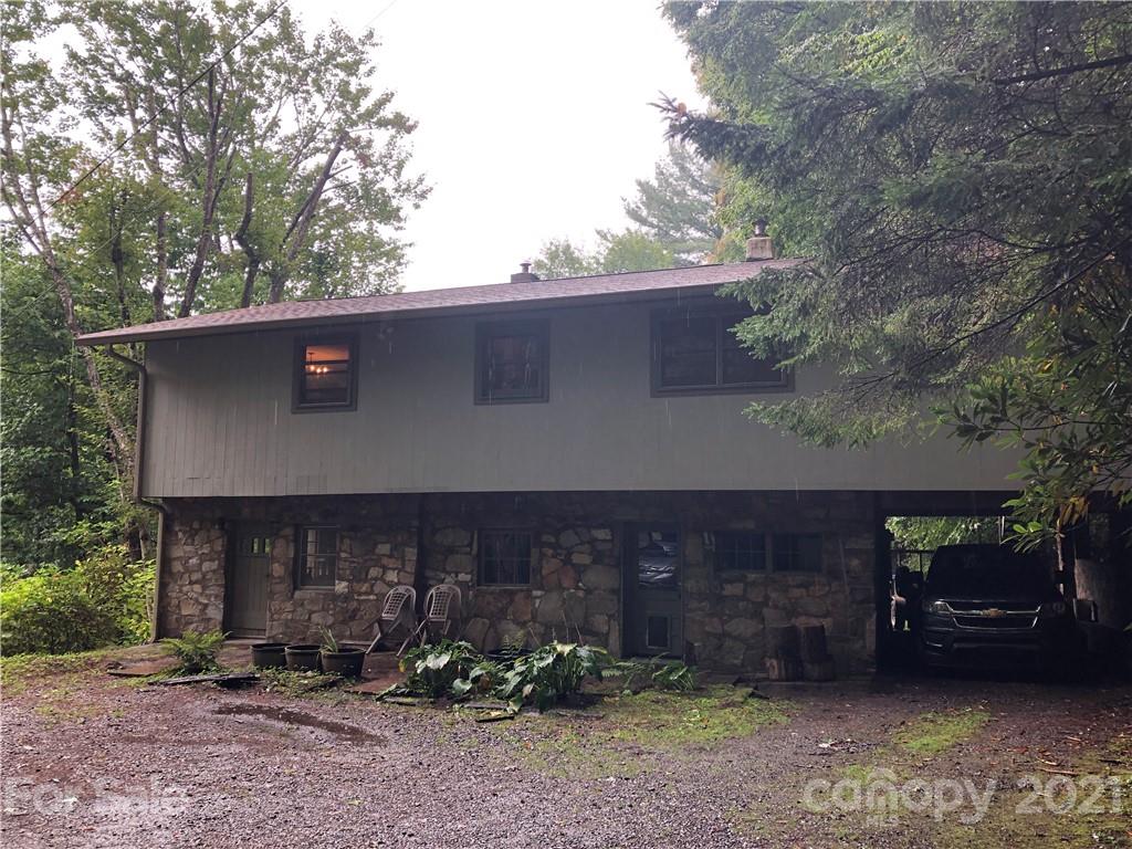 3995 Hemphill Road Waynesville NC 28785