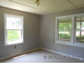 23 Carrier Street Asheville NC 28806