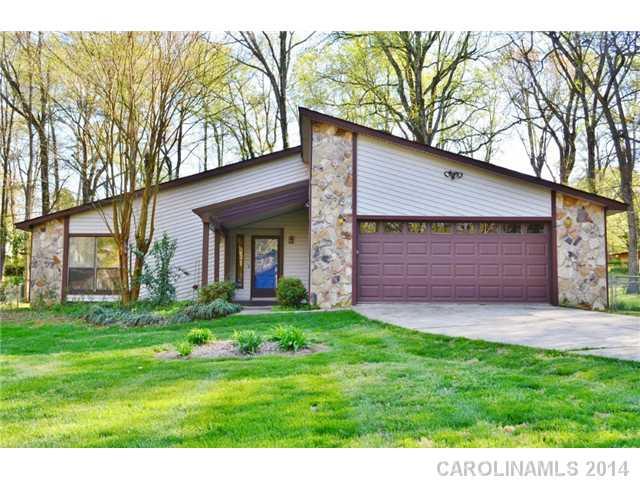 7340 Elwood Drive Charlotte NC 28227