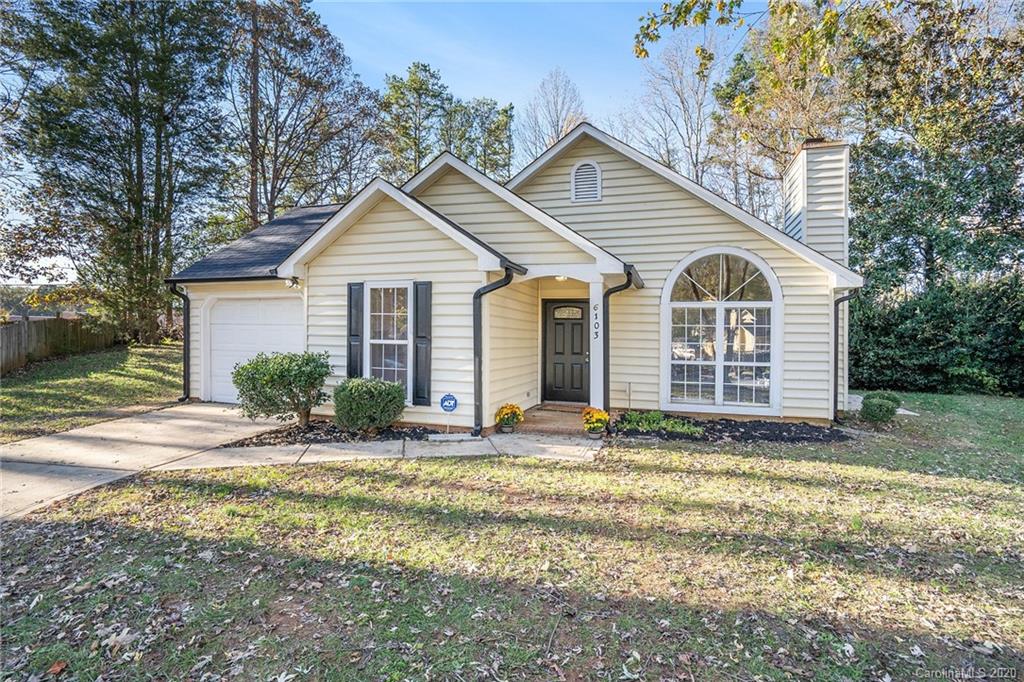 6103 Sunbridge Court Charlotte NC 28269