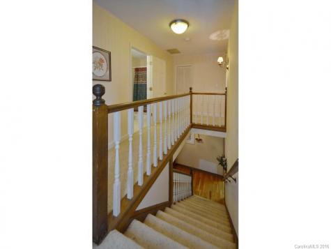 5 Knollwood Place Asheville NC 28804