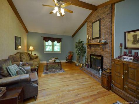 5 Knollwood Place Asheville NC 28804
