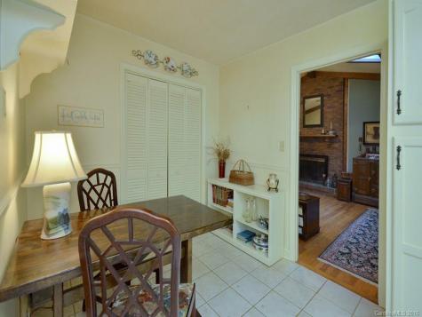 5 Knollwood Place Asheville NC 28804