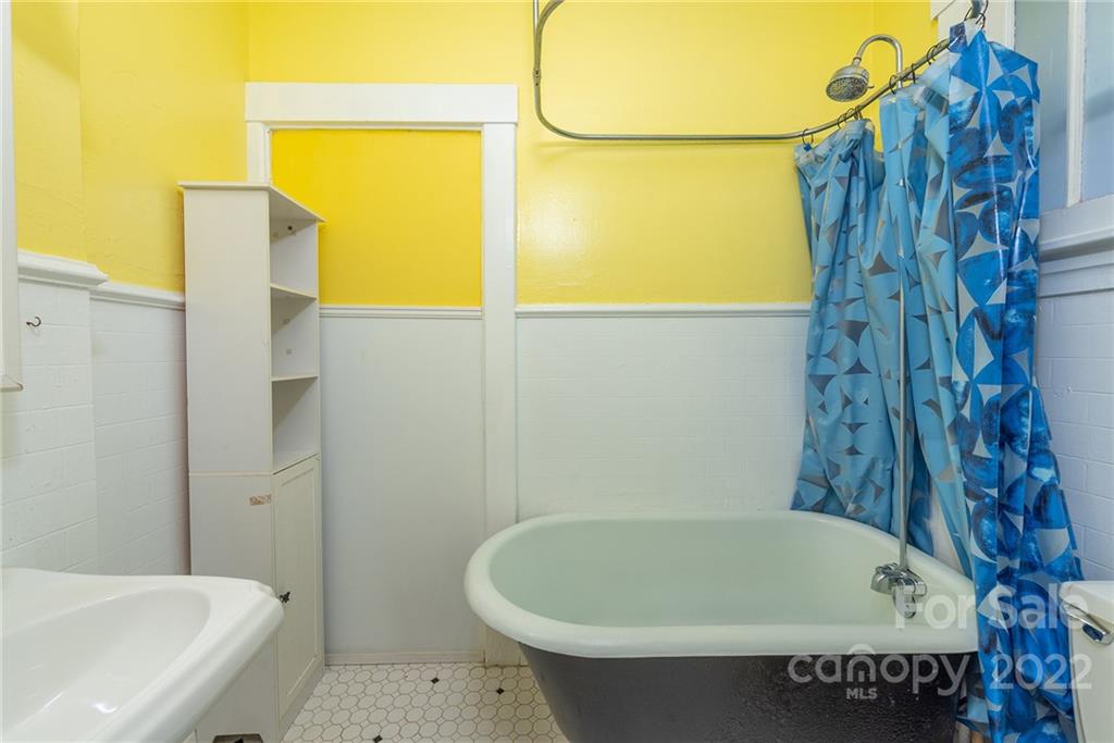 187 Logan Avenue Asheville NC 28806