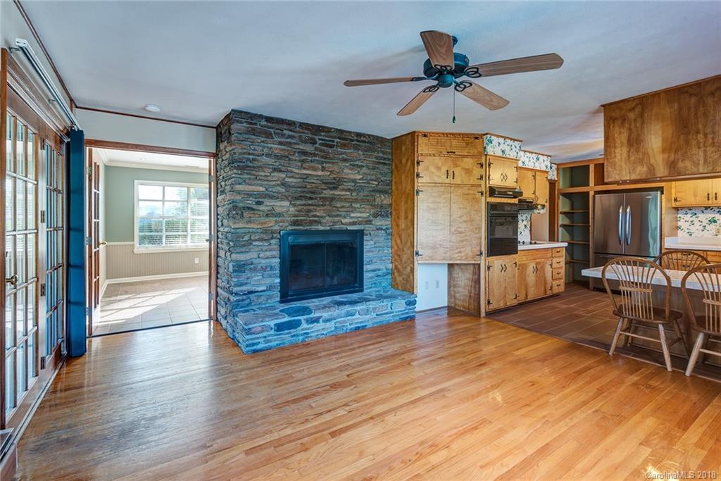66 Panorama Drive Asheville NC 28806