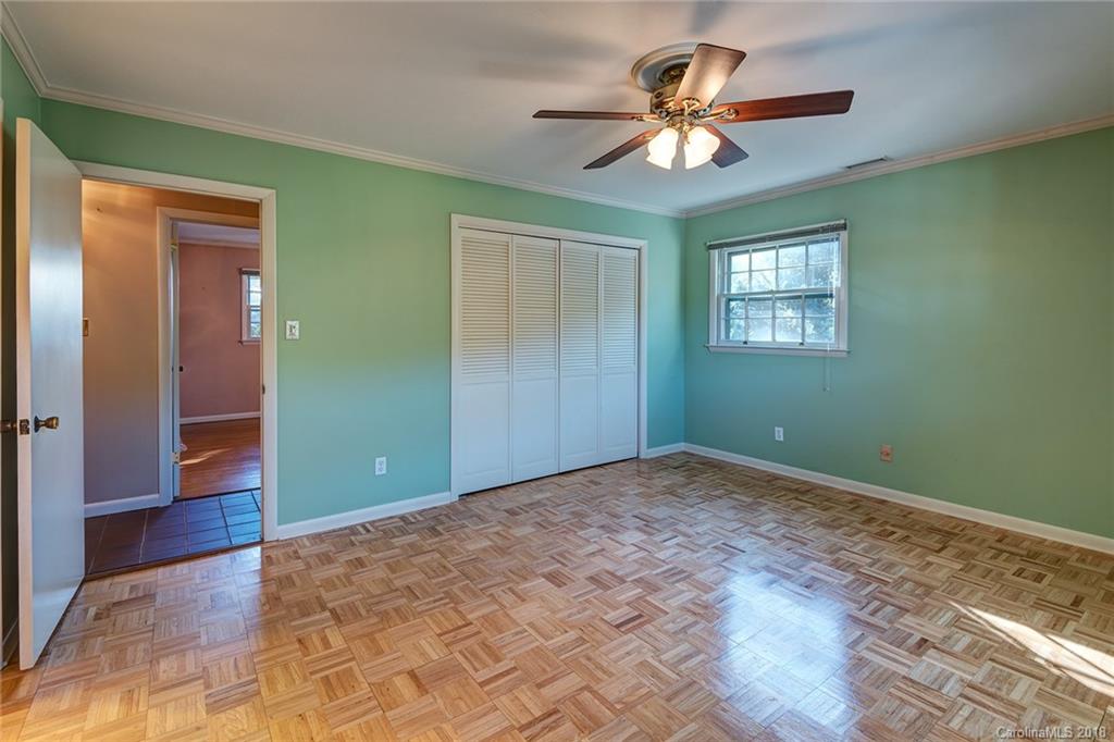 66 Panorama Drive Asheville NC 28806